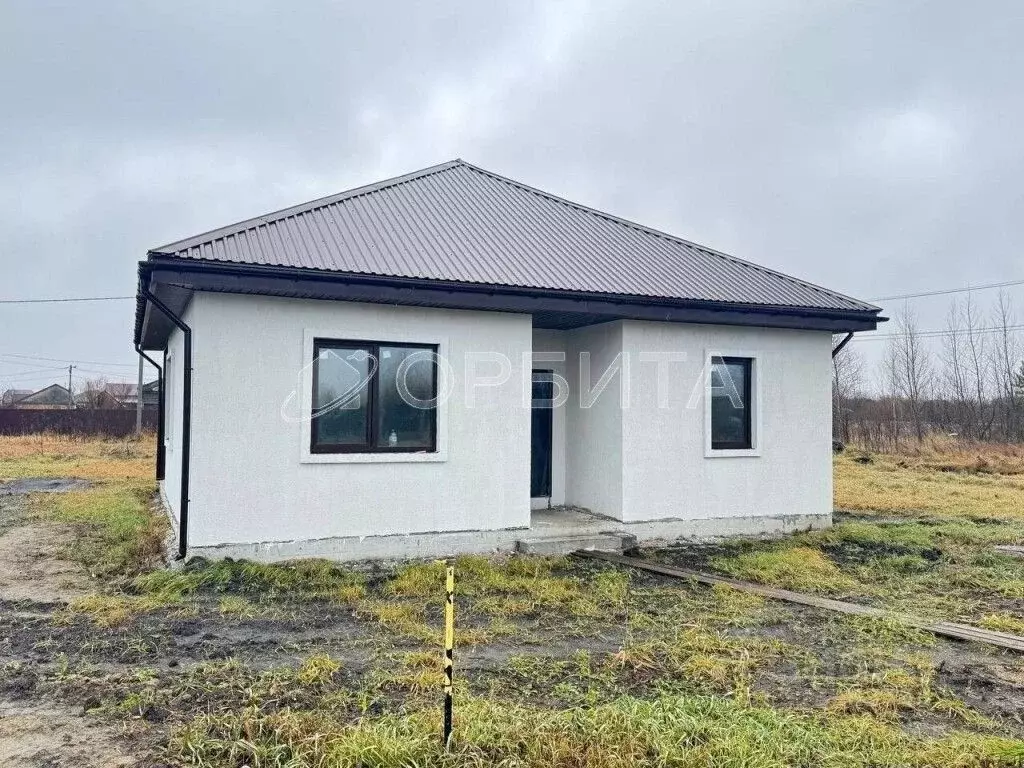 Дом в Тюменская область, Тюменский муниципальный округ, пос. ... - Фото 1