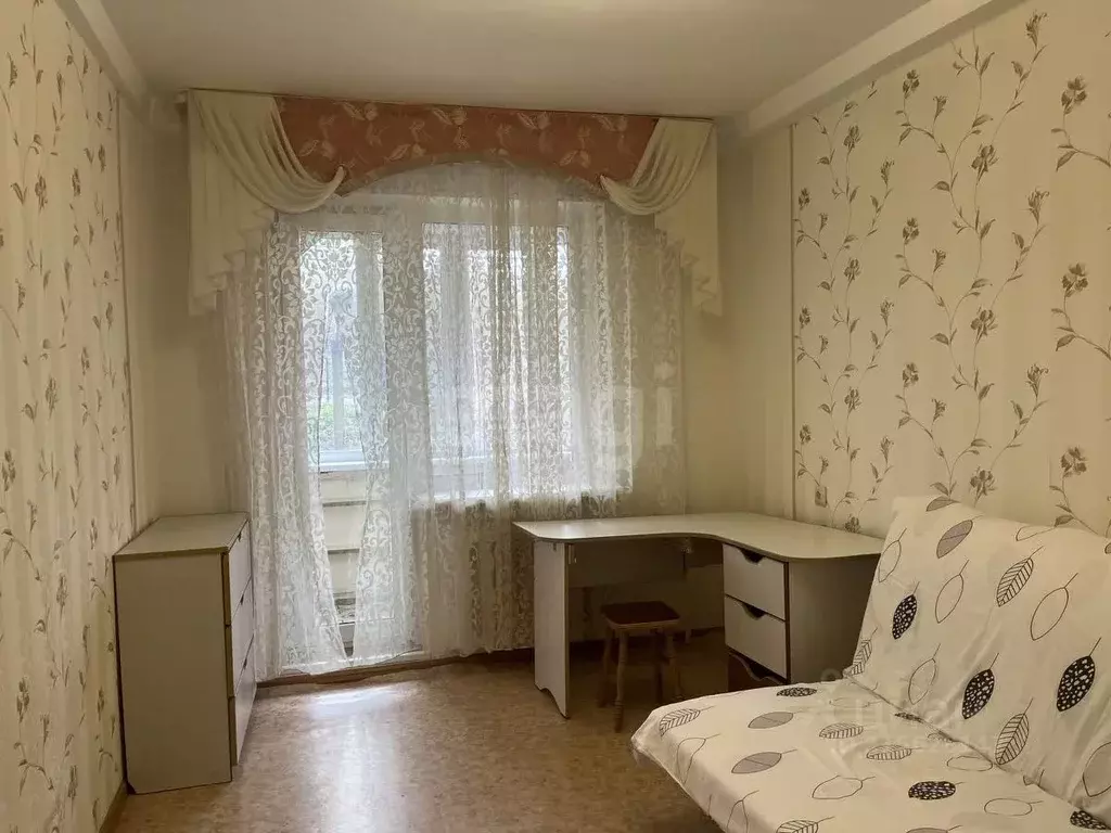 3-к кв. Приморский край, Владивосток ул. Карбышева, 40 (61.7 м) - Фото 0