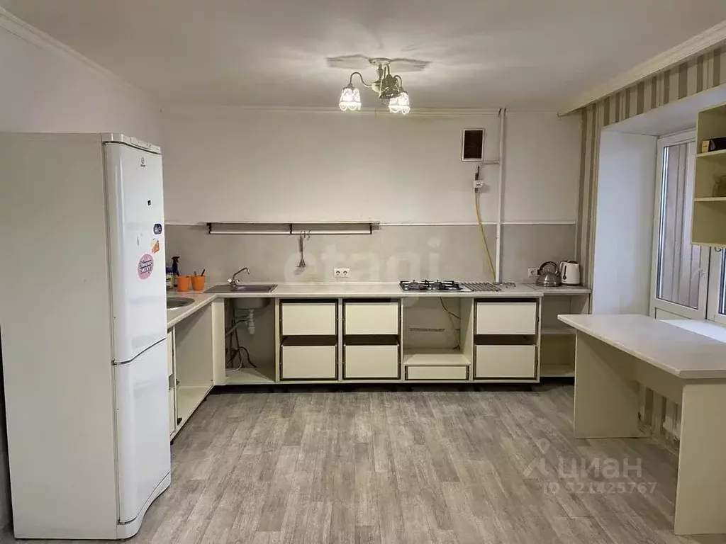 2-к кв. Чувашия, Чебоксары ул. Пирогова, 4 (84.1 м) - Фото 1