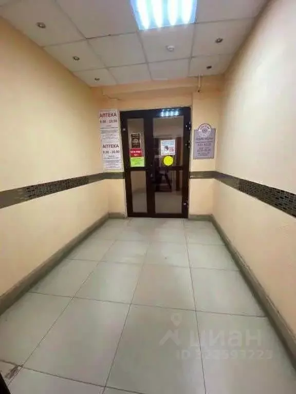 Помещение свободного назначения в Саха (Якутия), Якутск 51-й кв-л,  ... - Фото 2