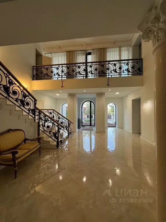 Дом в Московская область, Одинцовский городской округ, с. Знаменское ... - Фото 2