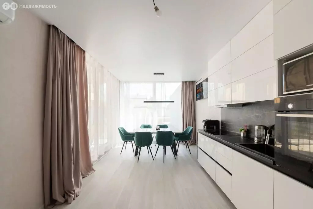 Дом в Верхняя Пышма, улица Металлургов, 22 (353.5 м) - Фото 1
