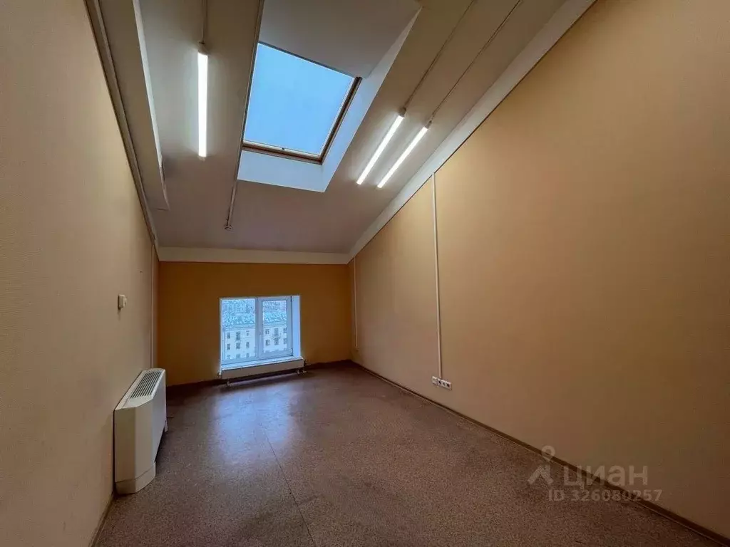 Офис в Санкт-Петербург Московский просп., 143 (19 м) - Фото 1