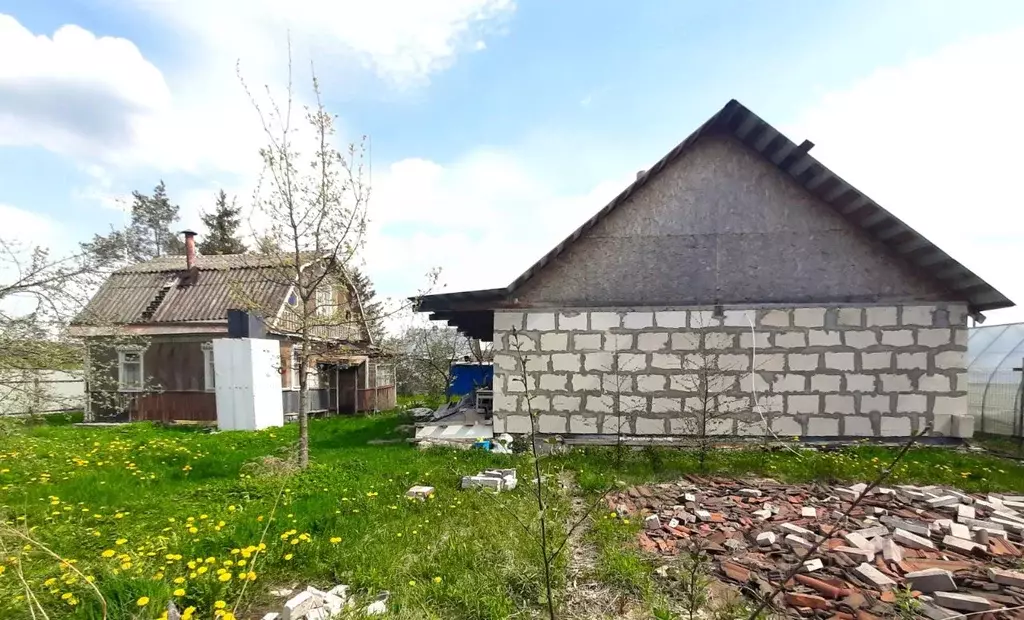 Дом в Ленинградская область, Кировский район, Синявинское городское ... - Фото 1