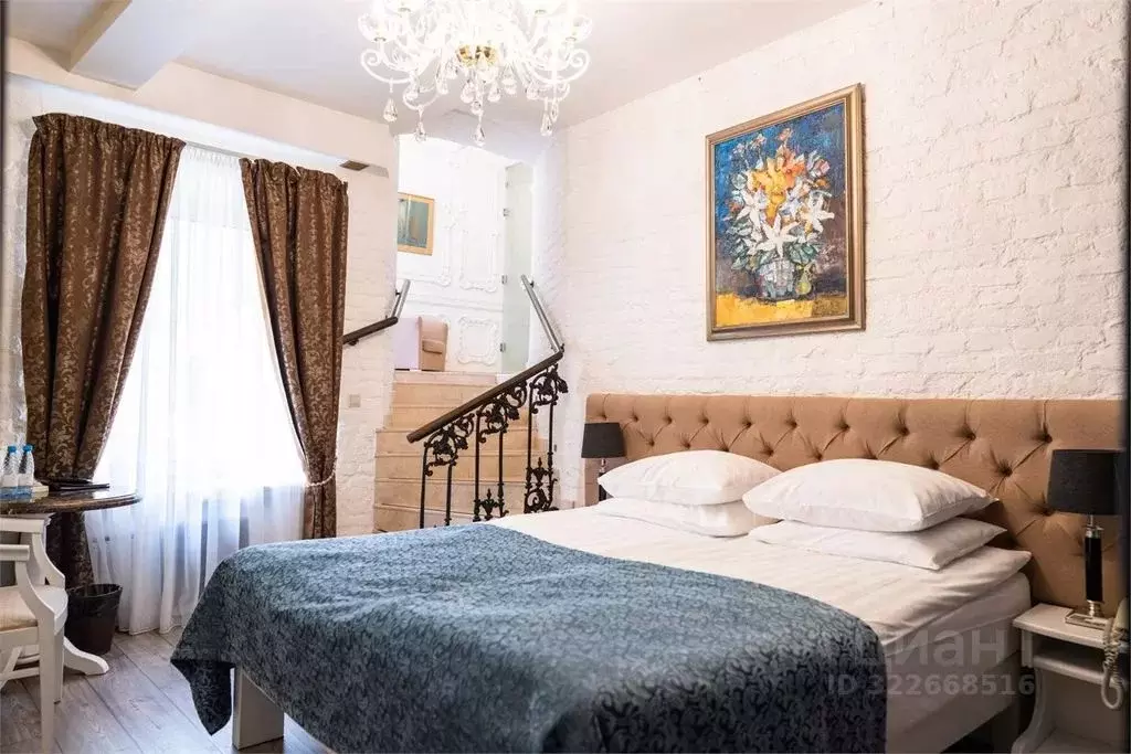 Комната Санкт-Петербург наб. Реки Фонтанки, 55 - Фото 1