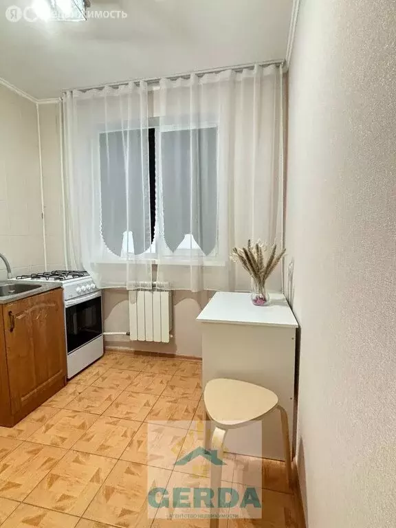 2-комнатная квартира: Элиста, 4-й микрорайон, 3 (42 м) - Фото 1