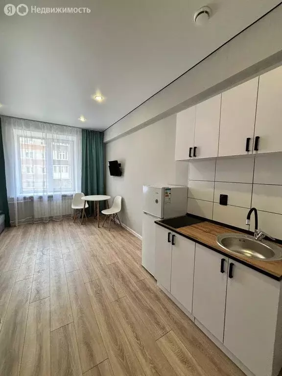 Квартира-студия: Казань, улица Мазита Гафури, 7 (12.4 м) - Фото 1