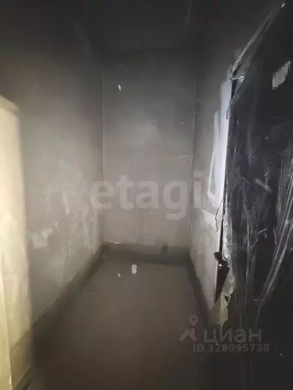 Склад в Крым, Симферополь просп. Александра Суворова (3 м) - Фото 1