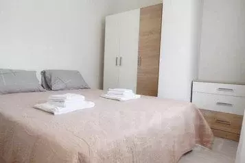 1-к кв. Краснодарский край, Сочи Красная ул., 34Ж (30.0 м) - Фото 0