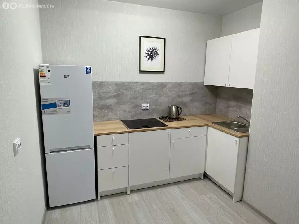 1-комнатная квартира: Екатеринбург, Уральская улица, 5 (49 м) - Фото 1