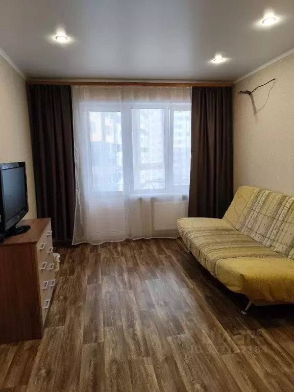 1-к кв. Пензенская область, Пенза просп. Победы, 96В (43.0 м) - Фото 2