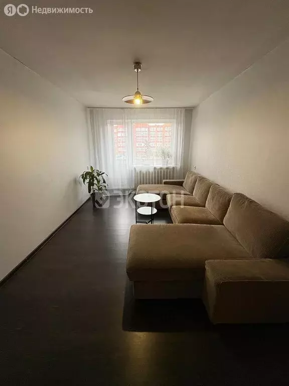 3-комнатная квартира: Рощино, Садовый переулок, 8 (62.5 м) - Фото 1