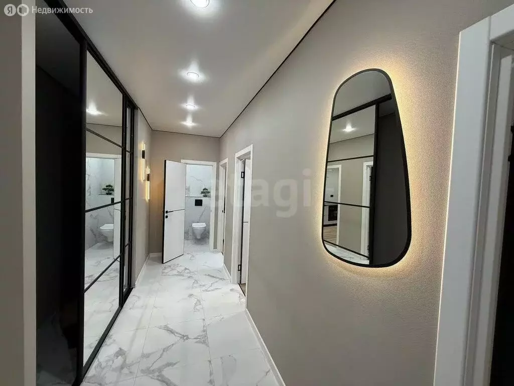 2-комнатная квартира: Тверь, улица Левитана, 70А (60 м) - Фото 0
