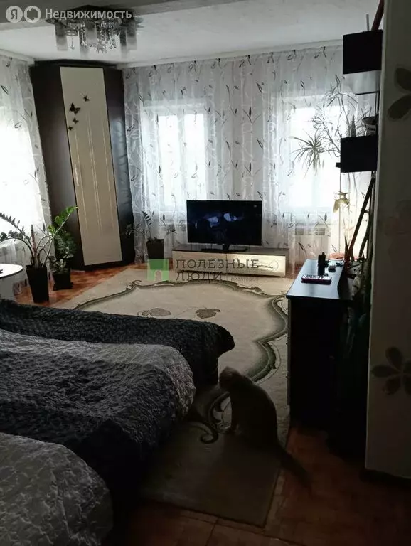 2-комнатная квартира: село Красногорское, улица Мира, 5 (47.9 м) - Фото 1