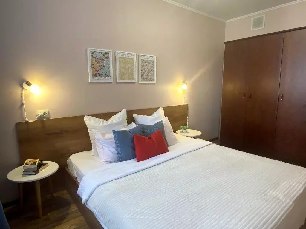 2-к кв. Тюменская область, Тюмень ул. Пермякова, 77 (45.0 м) - Фото 0