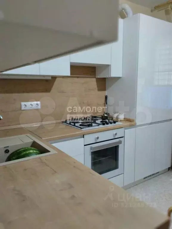 2-к кв. Калмыкия, Элиста ул. Хомутникова, 113 (46.0 м) - Фото 1