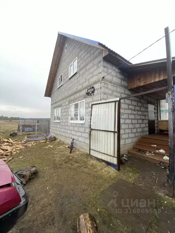 Дом в Свердловская область, Верхняя Синячиха пгт ул. Уральская, 71 ... - Фото 1