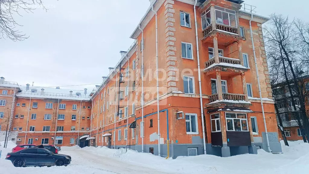 3-комнатная квартира: Краснокамск, улица Чапаева, 2 (65.8 м) - Фото 1