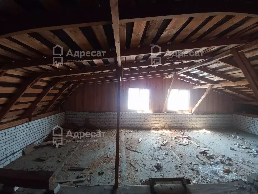 Дом в Волгоградская область, Дубовка ул. Имени Жуковского (437 м) - Фото 2