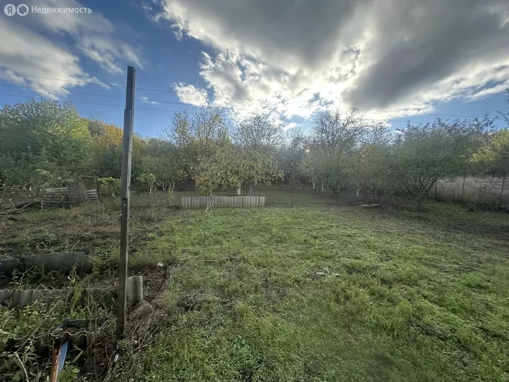 Участок в Крымск, Дальняя улица (13 м) - Фото 1