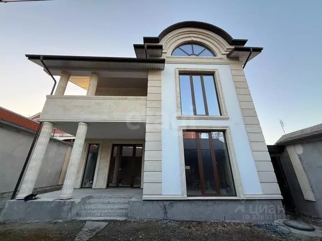Дом в Северная Осетия, Владикавказ ул. Гончарова, 5 (220 м) - Фото 1