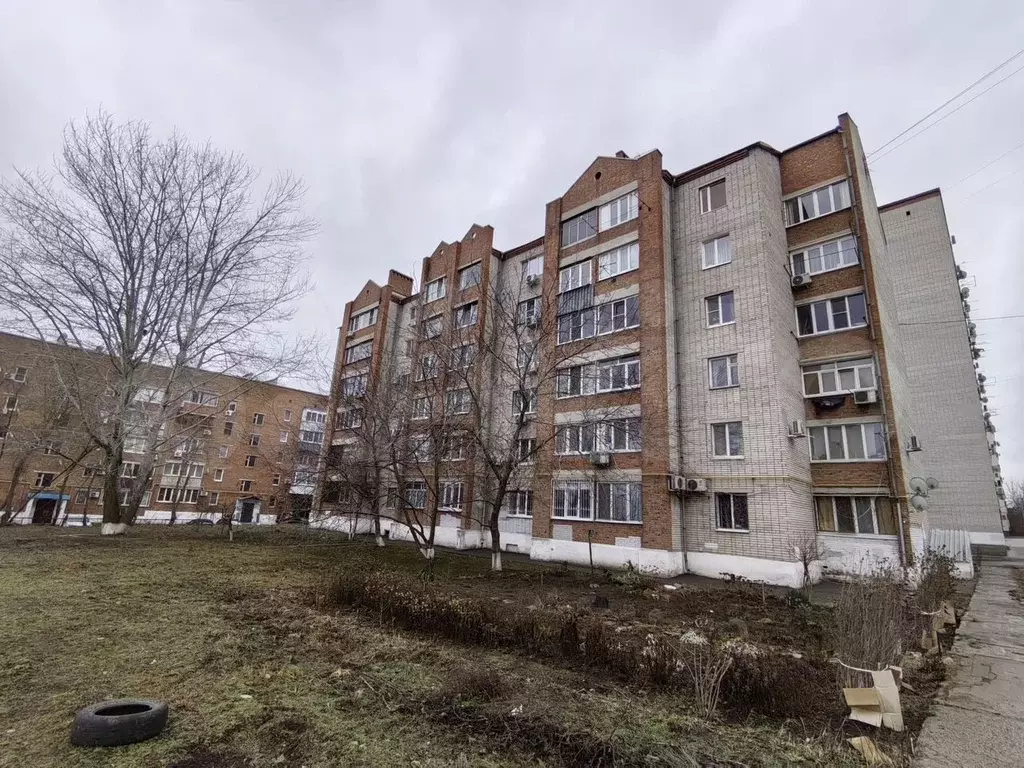 3-к. квартира, 80 м, 1/6 эт. - Фото 1