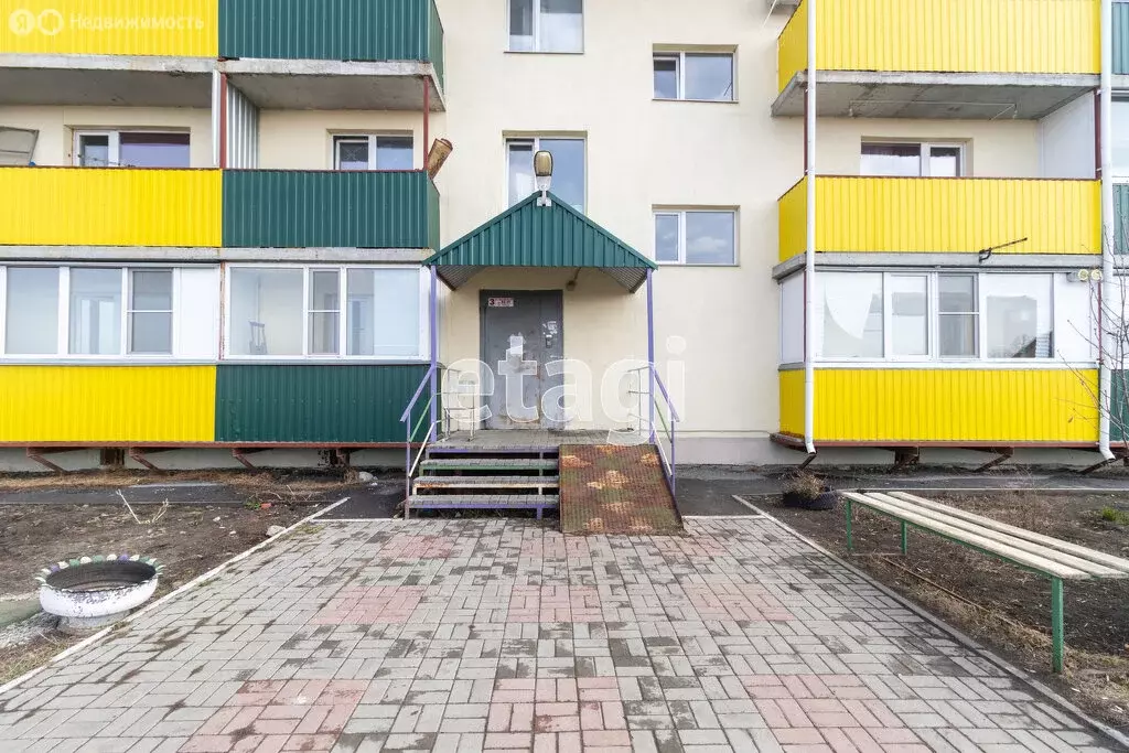 Квартира-студия: Курган, микрорайон Черёмухово, Каштановая улица, 8А ... - Фото 2