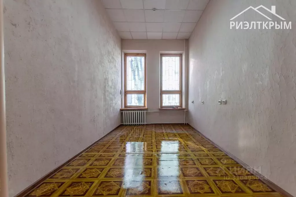 Офис в Крым, Симферополь ул. Турецкая, 12 (40 м) - Фото 0