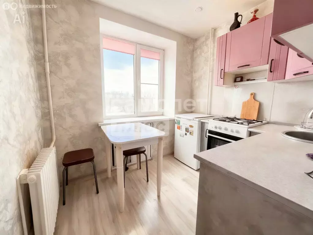 3-комнатная квартира: Миасс, улица 60 лет Октября, 20 (51.1 м) - Фото 2