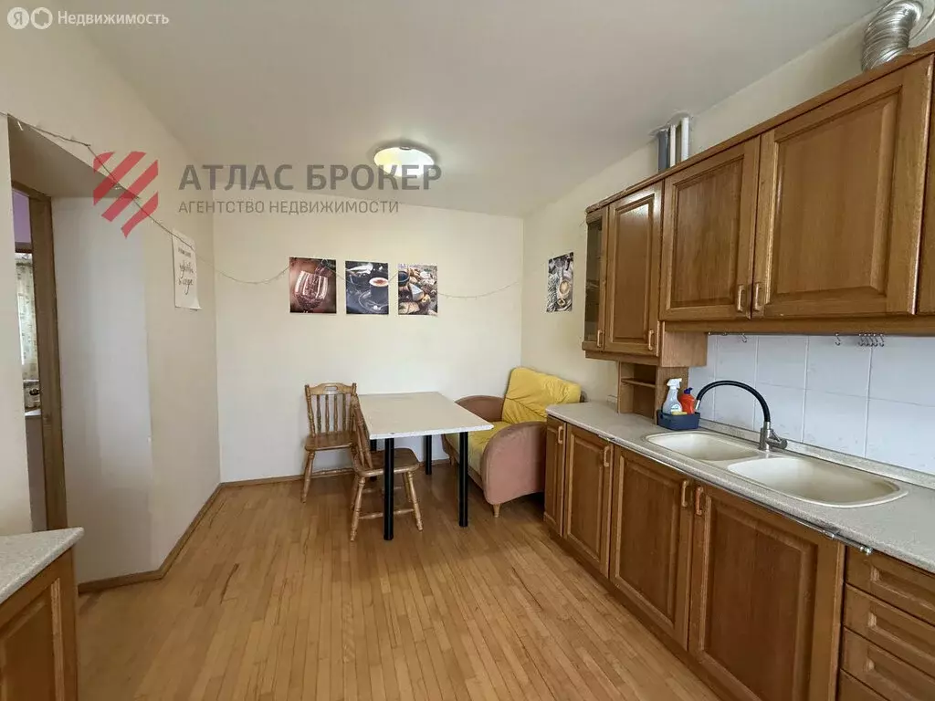 2-комнатная квартира: Ставрополь, улица 9 Января, 4 (75.6 м) - Фото 1
