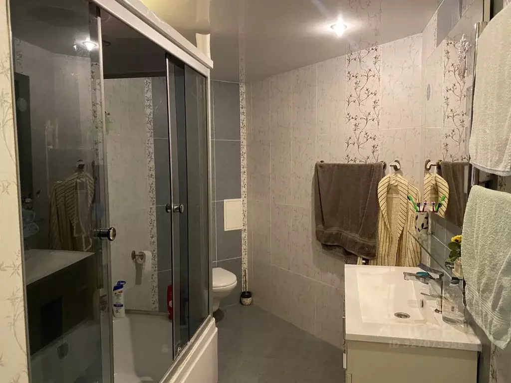 4-к кв. Краснодарский край, Сочи Завокзальный мкр, ул. Тоннельная, 45А ... - Фото 1