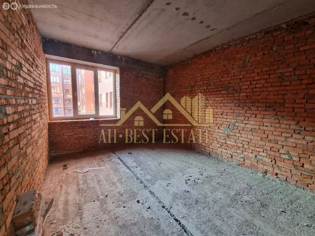 2-комнатная квартира: Владикавказ, улица Курсантов-Кировцев, 4А (68 м) - Фото 2