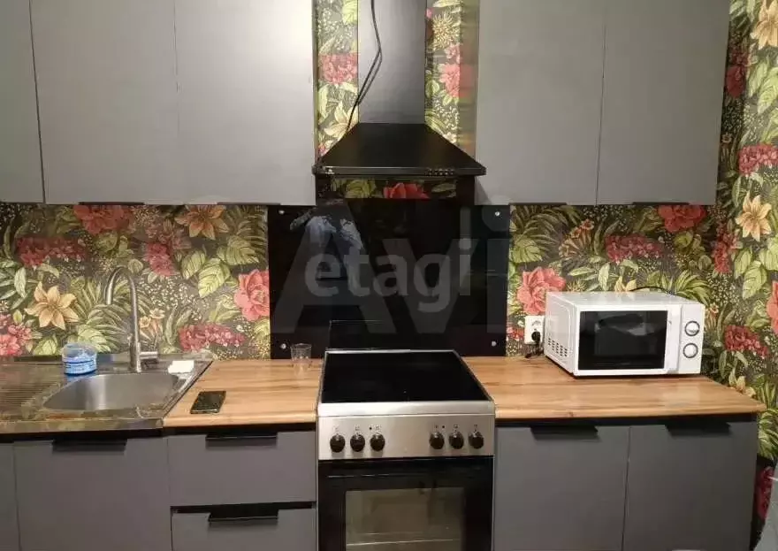2-к. квартира, 60 м, 4/14 эт. - Фото 0