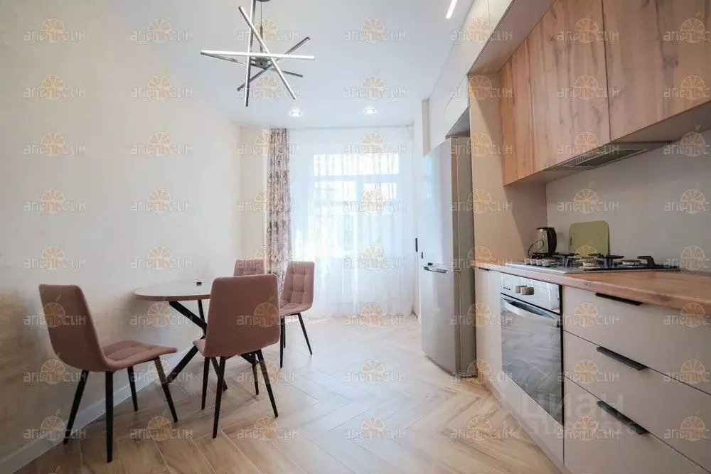 2-к кв. Ставропольский край, Ставрополь Гражданская ул., 5к1 (58.2 м) - Фото 0