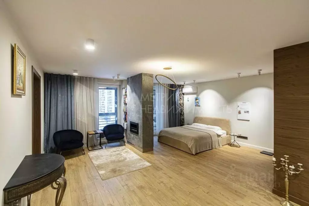 3-к кв. Тюменская область, Тюмень ул. 50 лет Октября, 57Б (87.0 м) - Фото 1