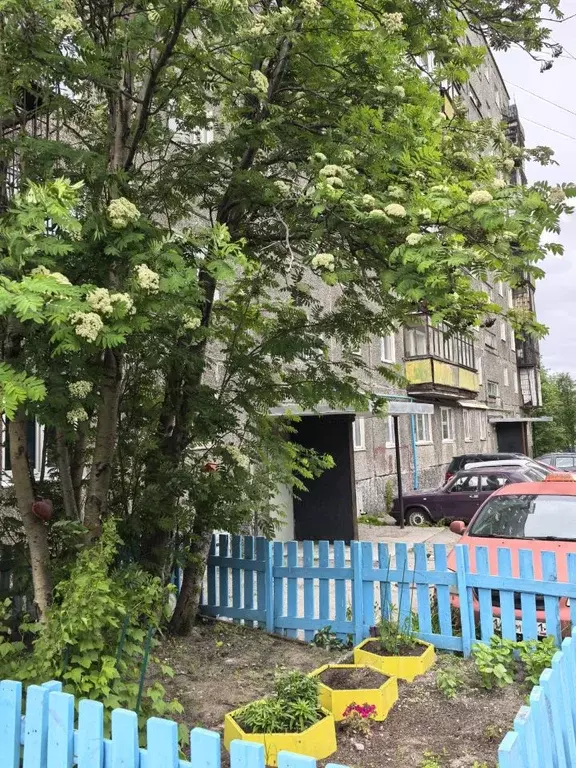 3-к кв. Мурманская область, Мурманск ул. Аскольдовцев, 38/28 (61.0 м) - Фото 0