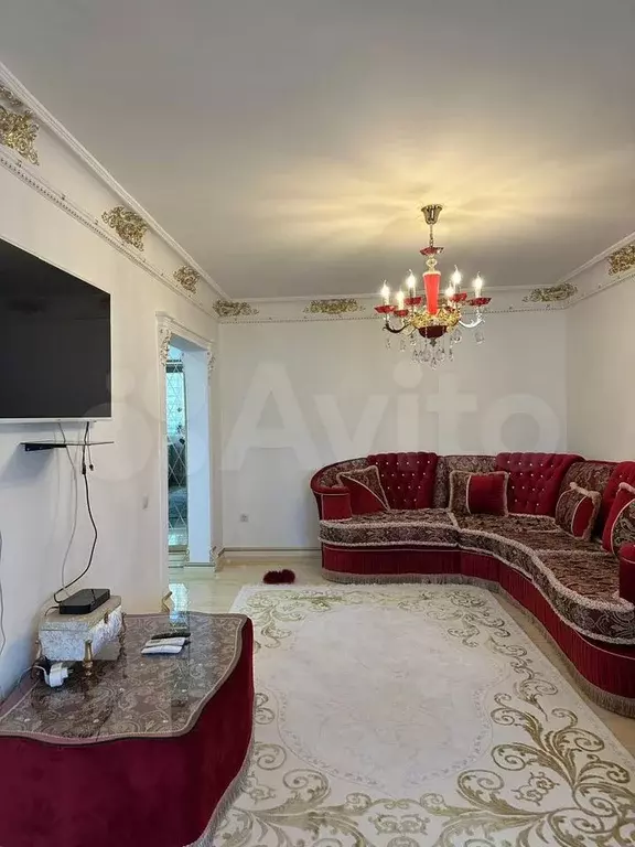 2-к. квартира, 67 м, 8/10 эт. - Фото 0