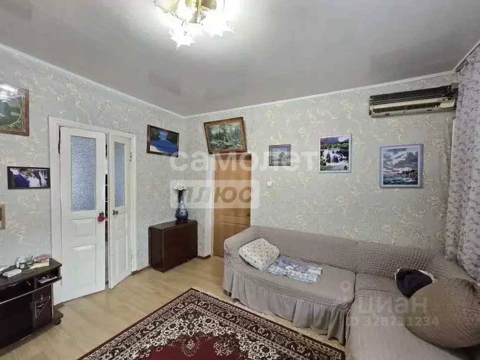 Дом в Краснодарский край, Тимашевский район, Дербентское с/пос, Мирный ... - Фото 1
