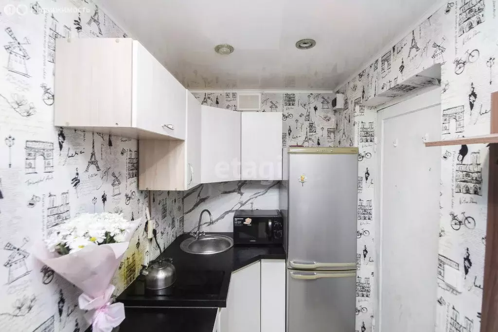 2-комнатная квартира: Тюмень, улица Беляева, 23/2 (21.3 м) - Фото 1