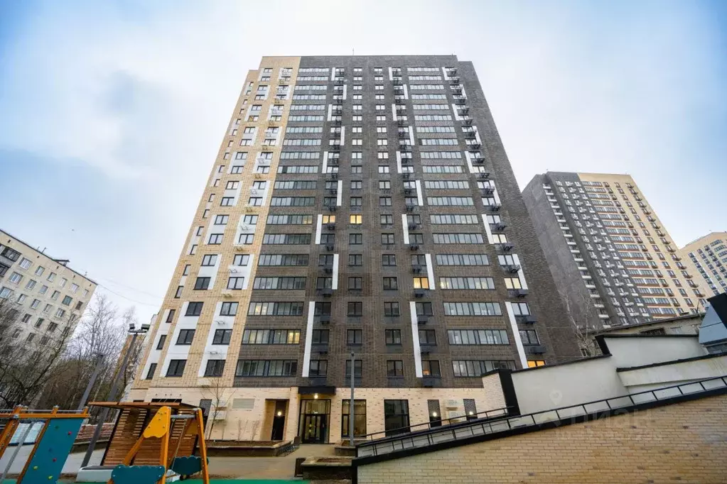 Гараж в Москва ул. Лавочкина, 8А (13 м) - Фото 1