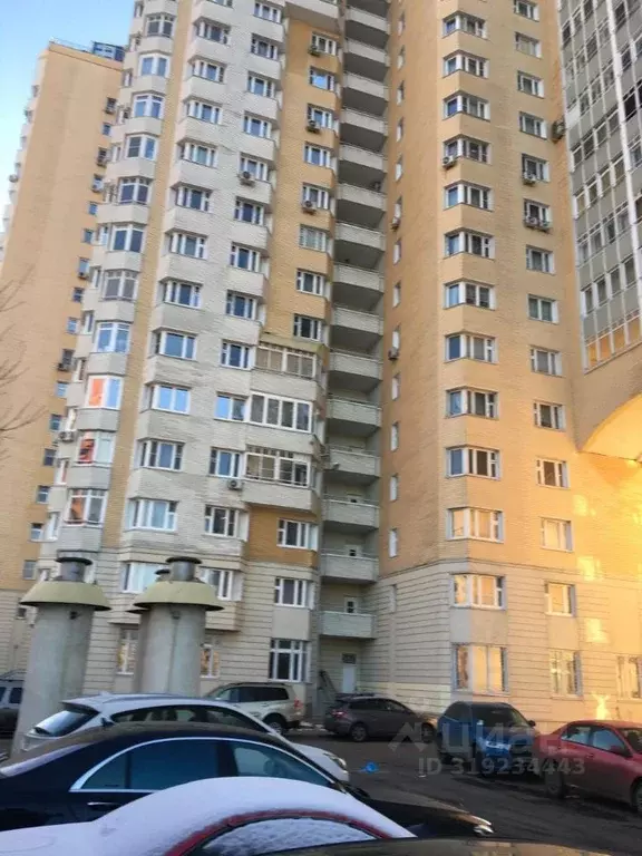 1-к кв. Москва просп. Защитников Москвы, 12 (38.6 м) - Фото 0