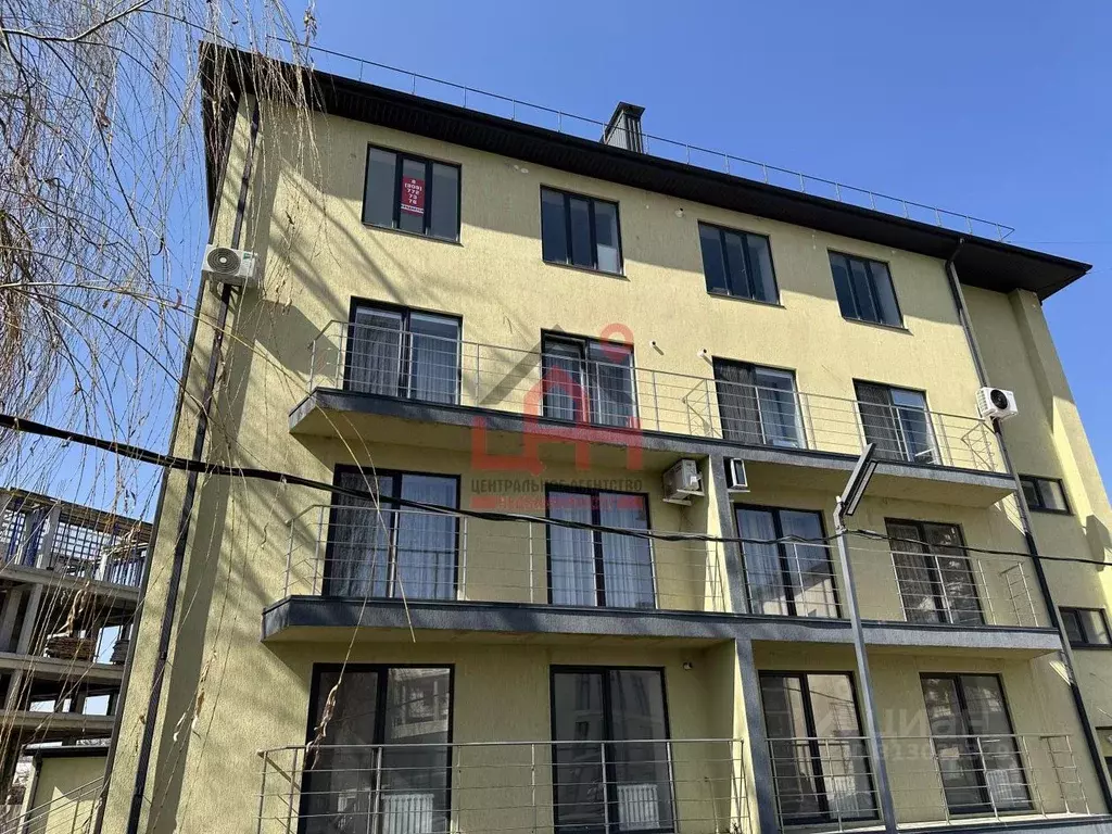 2-к кв. Ставропольский край, Ессентуки Октябрьская ул., 8Б (94.2 м) - Фото 0