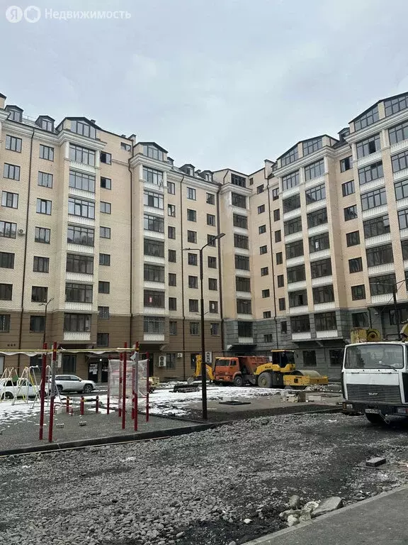 1-комнатная квартира: Владикавказ, улица Курсантов-Кировцев, 4А (53.6 ... - Фото 0