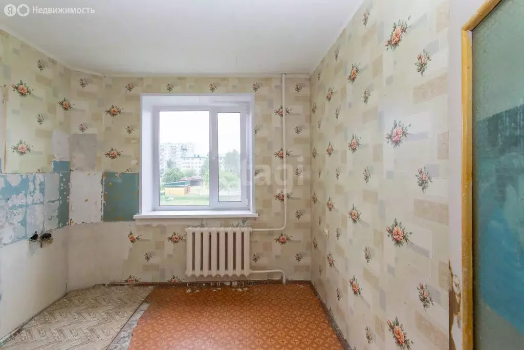 4-комнатная квартира: Тобольск, микрорайон 7А, 16В (78 м) - Фото 0