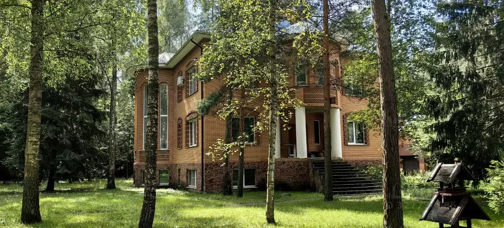 Дом в Московская область, Раменский муниципальный округ, с. Зюзино ул. ... - Фото 1