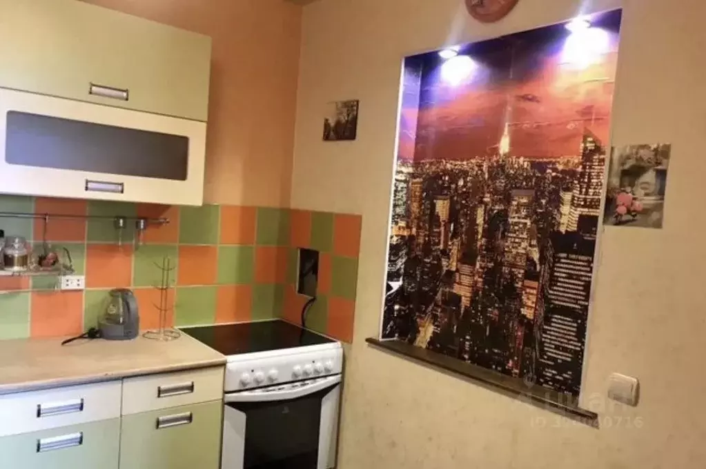 2-к кв. Псковская область, Псков Солнечная ул., 7 (35.4 м) - Фото 1