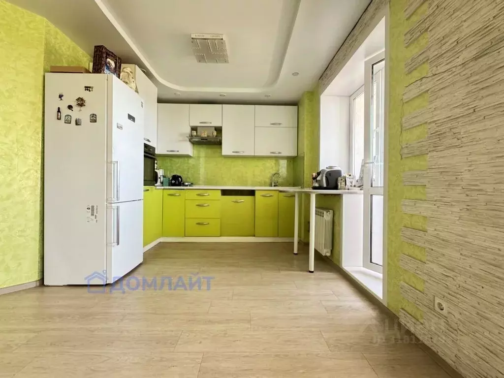 3-к кв. Самарская область, Самара ул. Санфировой, 99 (116.5 м) - Фото 0