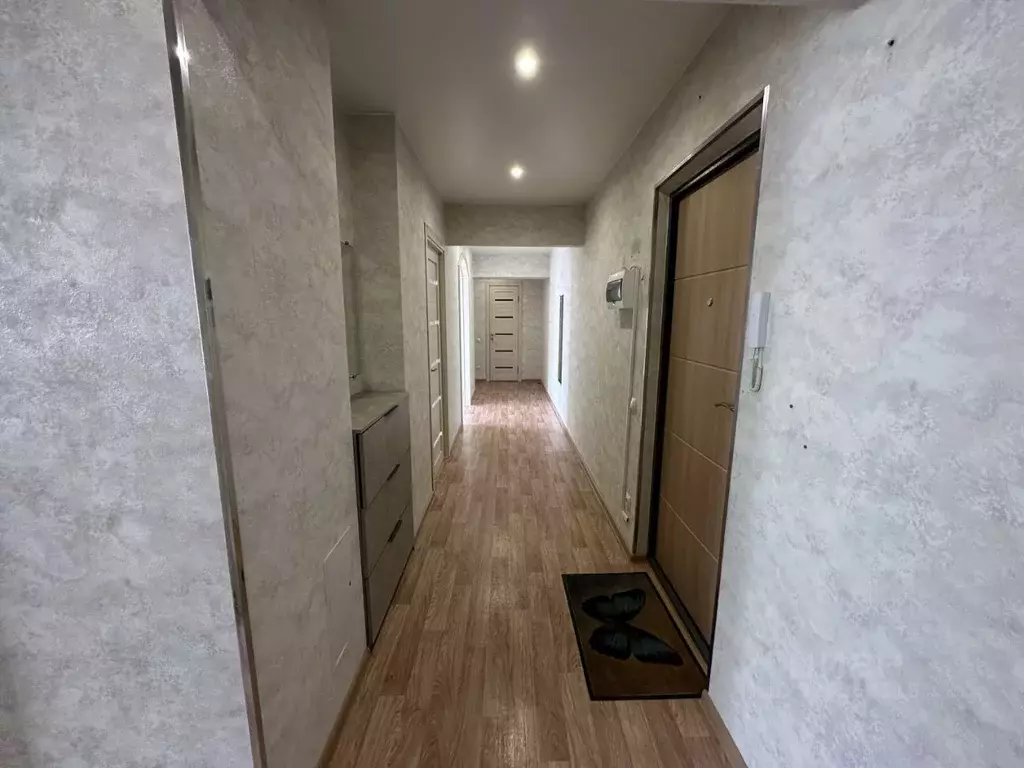 3-к кв. Алтайский край, Барнаул Северный Власихинский проезд, 92 (70.1 ... - Фото 0