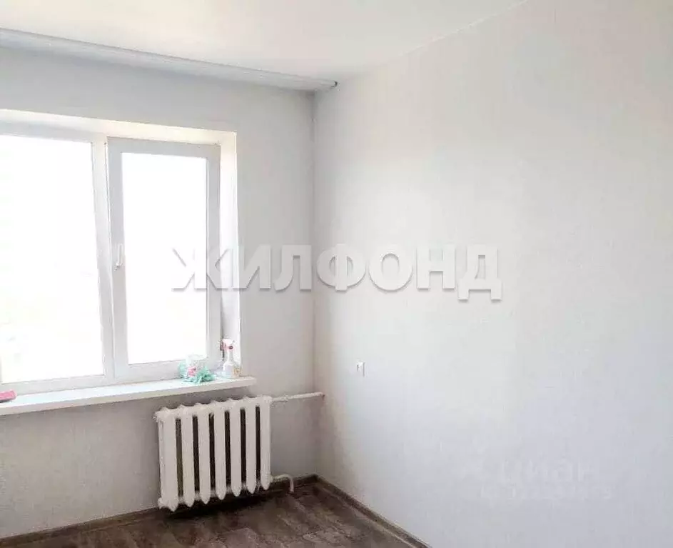 Комната Новосибирская область, Новосибирск Ударная ул., 27/1 (11.0 м) - Фото 1