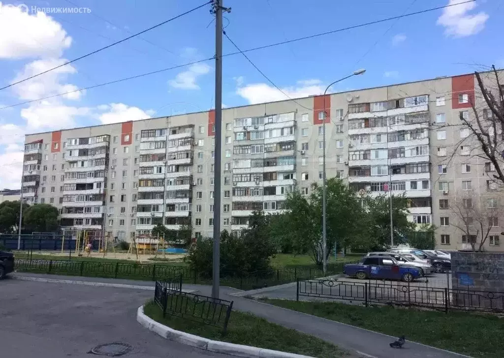 1-комнатная квартира: Тюмень, улица Александра Логунова, 3 (33 м) - Фото 0